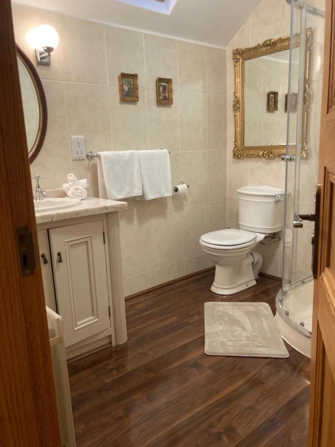 Barrow Lodge Тралі Екстер'єр фото